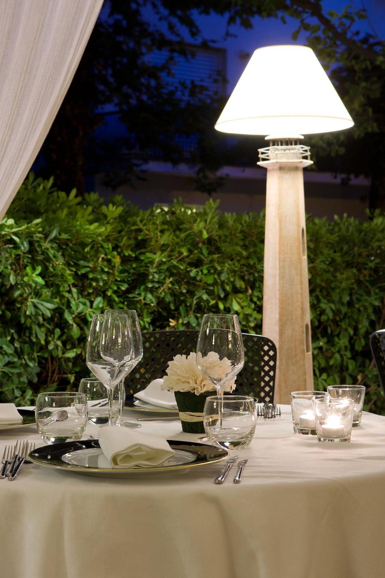 Hotel Maestrale ริชโชเน ภายนอก รูปภาพ